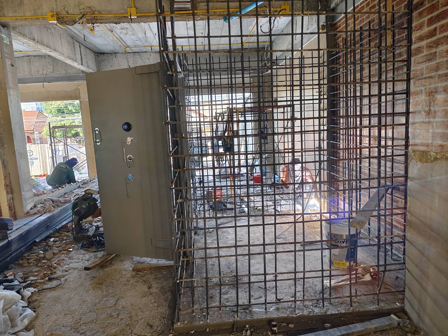 รับออกแบบและก่อสร้างห้องมั่นคง (Strong Room / Vault Room)
